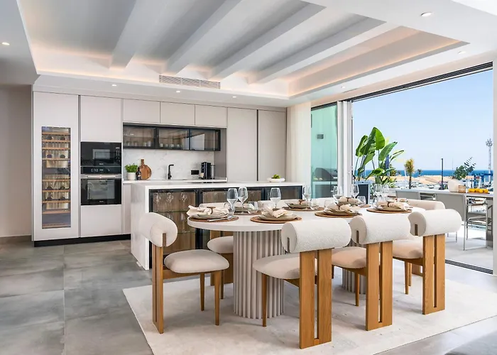 224 -luxury Selection- Puerto Banus Front Line Duplex Penthouse Marbella